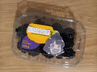 blackberry food fruit pacifier real_life tatara_kogasa ten_desires undefined_fantastic_object // 2000x1500 // 579.0KB